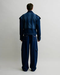 Short Graphic Trench